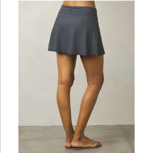 Prana Keely skort grey-black